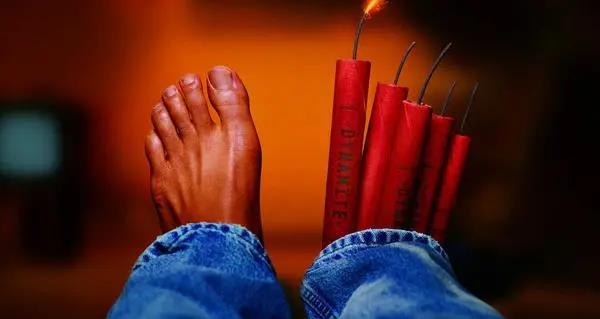 搞定痛風(fēng)大麻煩？三個(gè)穴位來(lái)助力