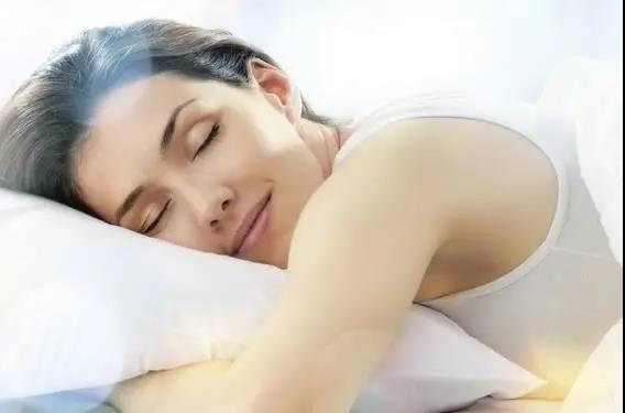 睡夢(mèng)中出現5種不適，是身體求救信號！千萬(wàn)別忽視