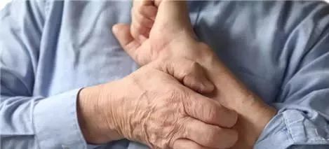 凡是皮膚病，都可用艾灸！艾灸止癢，濕疹瘙癢一掃光！